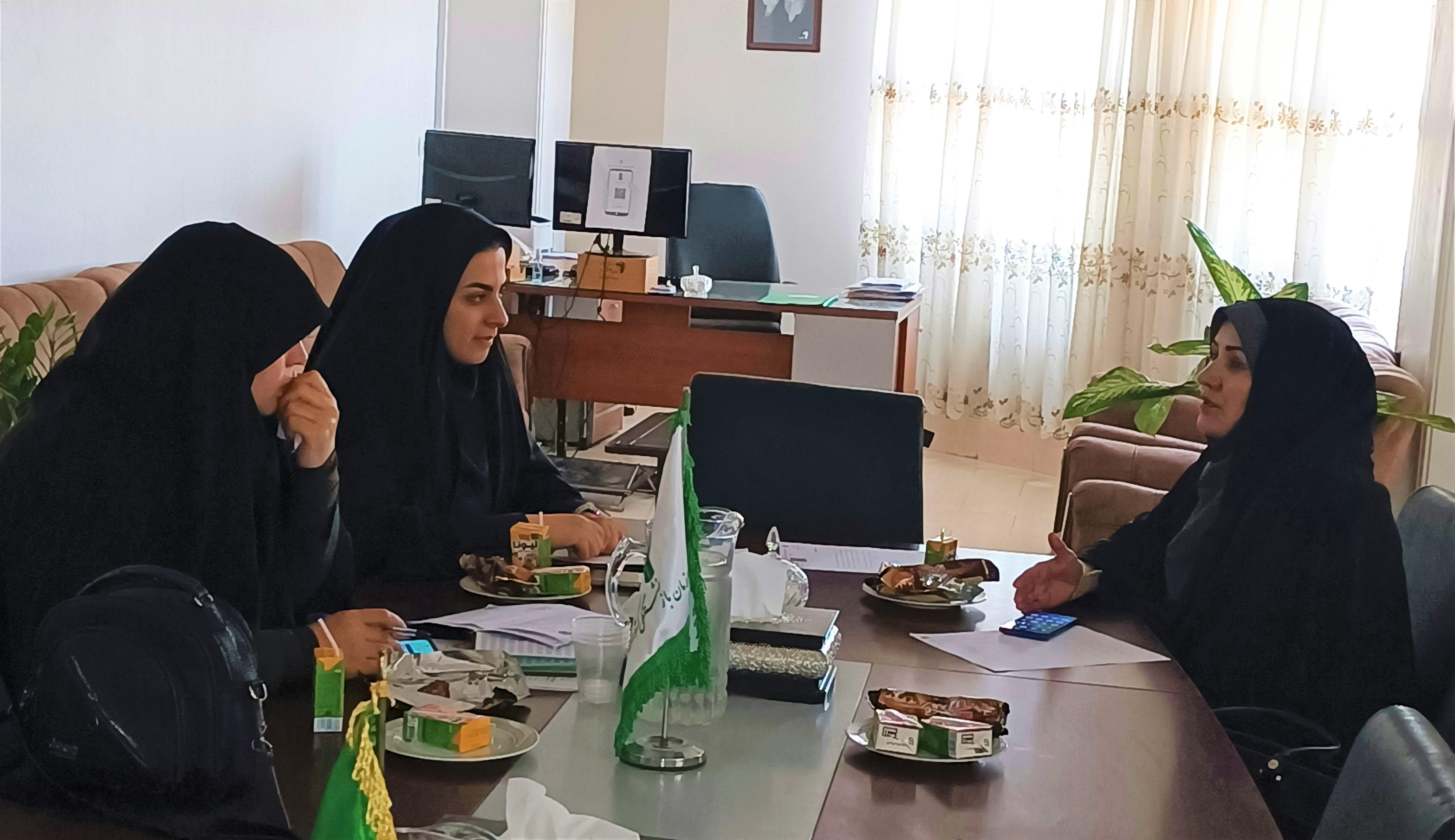 برگزاری دومین نشست مشاورین امور بانوان دستگاههای تابعه وزارت تعاون در استان قم