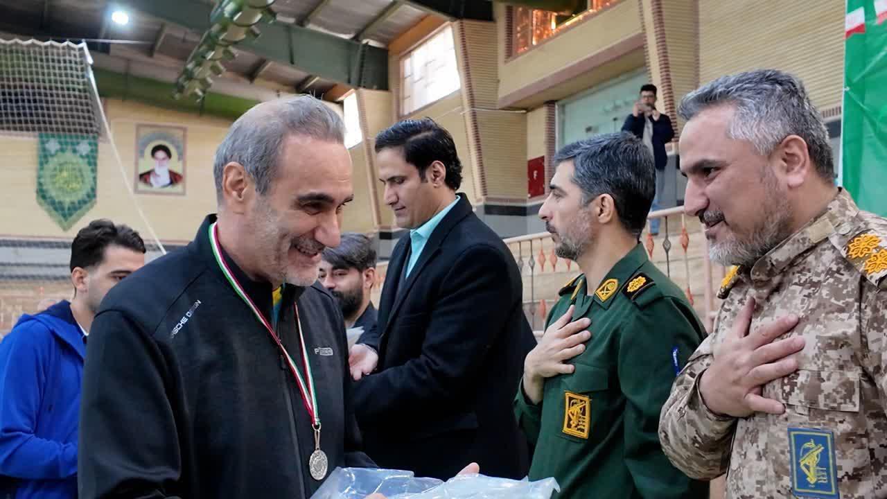 افتخار آفرینی بازنشستگان در مسابقات چالشی سالمندان استان قم